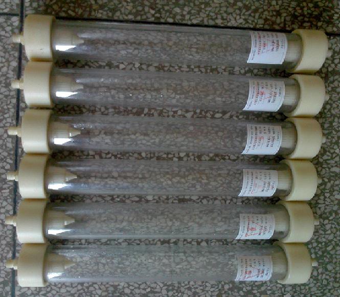 1508634063192284.jpg 氫電導(dǎo)樹脂柱.JPG