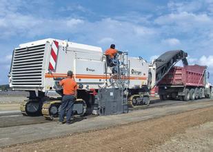 1471483381617773.jpg u=2219129720,2073891821&fm=21&gp=0.jpg