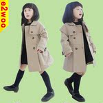 【反季清倉】童裝 韓版女童雙排扣卡其色長袖風衣 長款外套批發(fā)