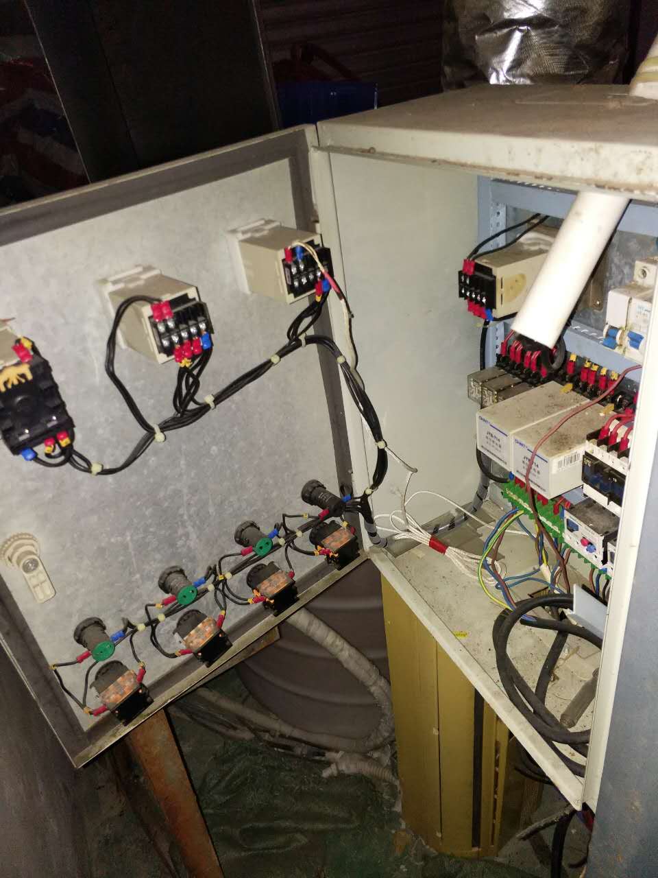 1495077628438102.jpg 65萬大卡 (4).jpg